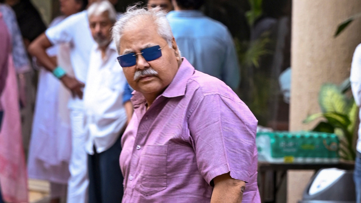 https://www.salarnews.in/public/uploads/images/newsimages/maannewsimage25102025_170634_Satish Shah .png